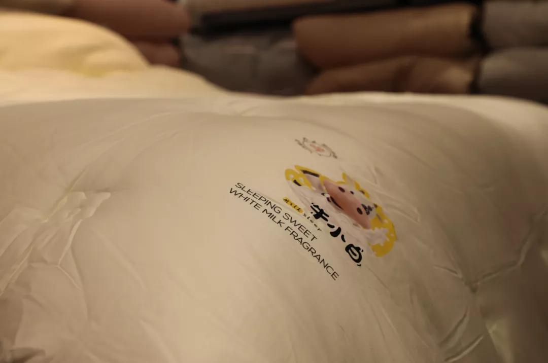 男人床上用品怎么选购好,男人床上用品选购指南，打造舒适睡眠体验