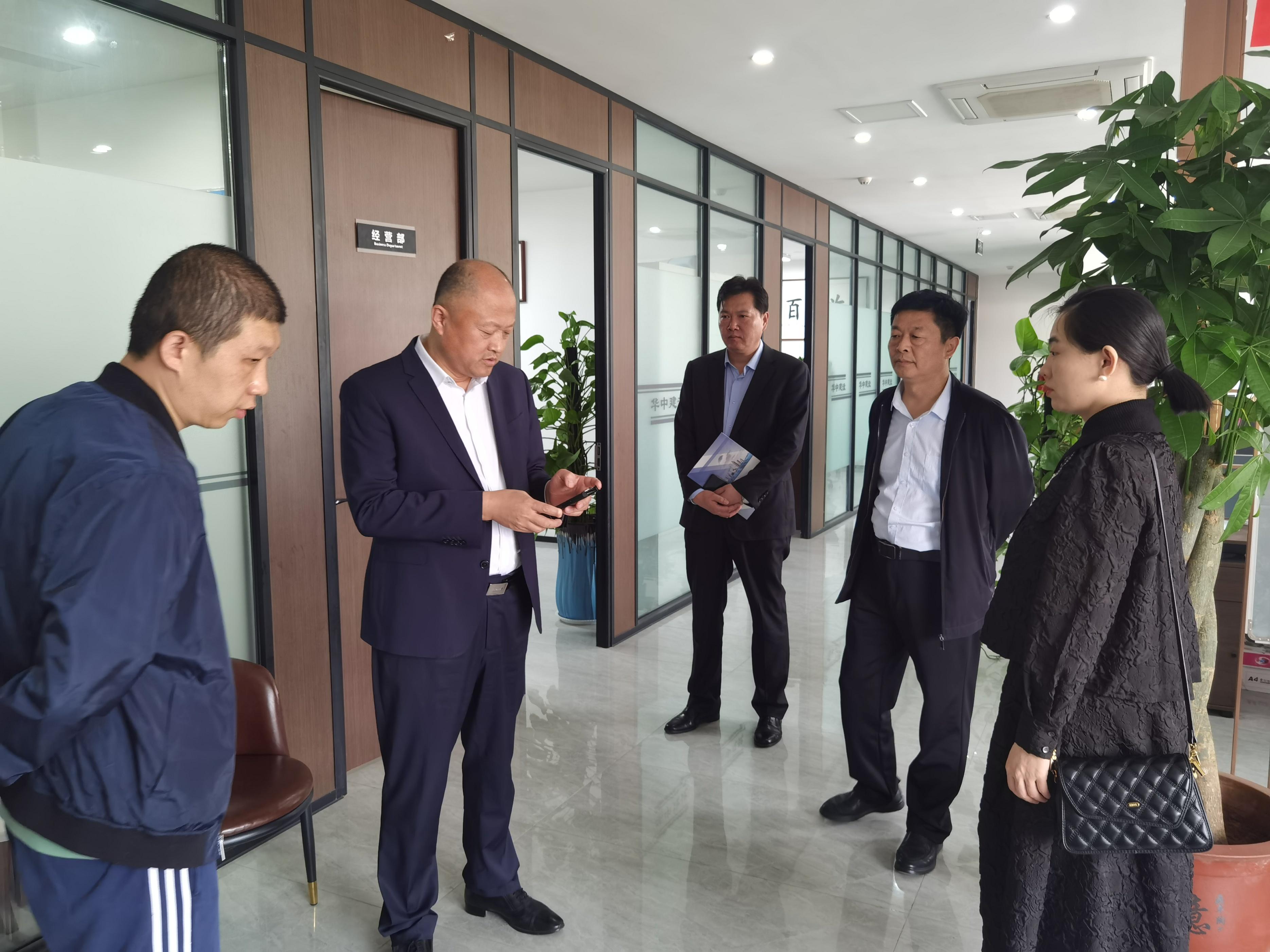 中鼎房产,中鼎房产，塑造城市未来的卓越力量