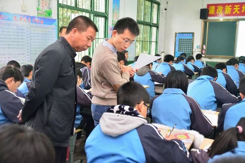 长沙县小学最新领导,长沙县小学迎来新任领导——引领未来教育的新篇章